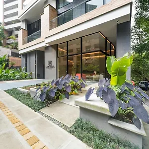 Lettera 4* Medellin